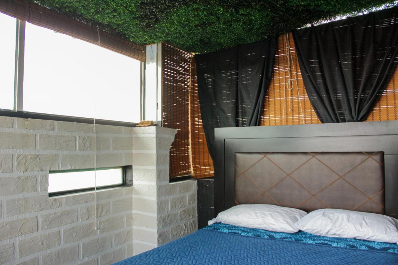 Hotel Boutique Charlotte Arandas Zewnętrze zdjęcie