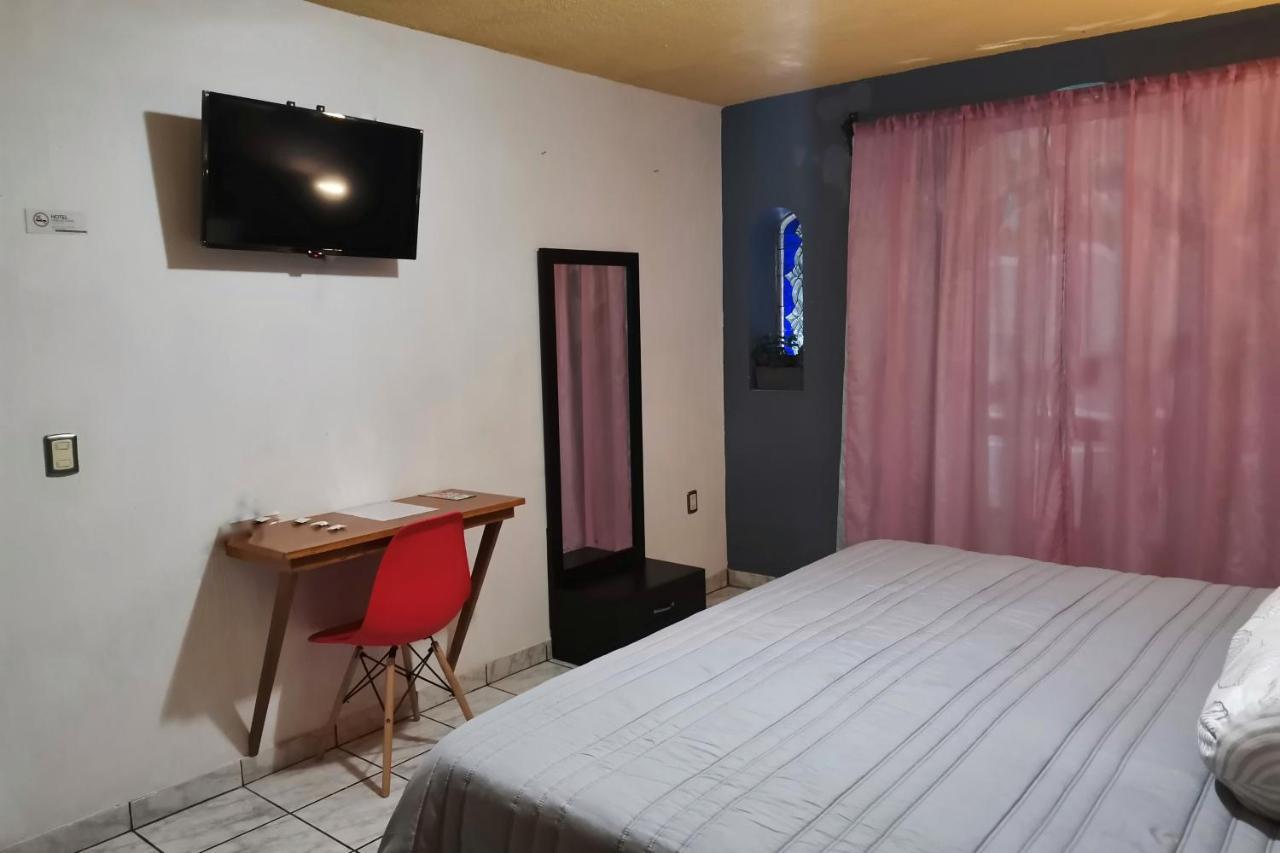 Hotel Boutique Charlotte Arandas Zewnętrze zdjęcie