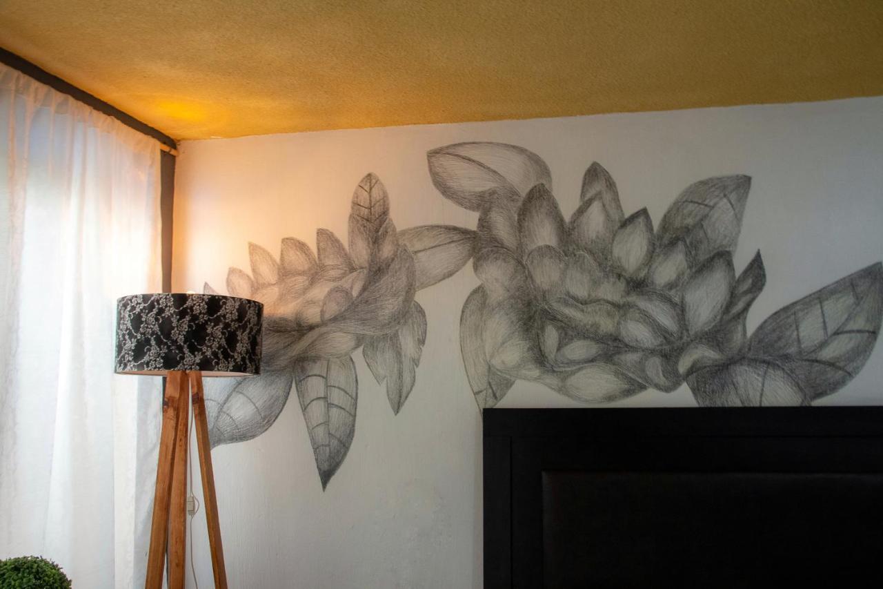 Hotel Boutique Charlotte Arandas Zewnętrze zdjęcie