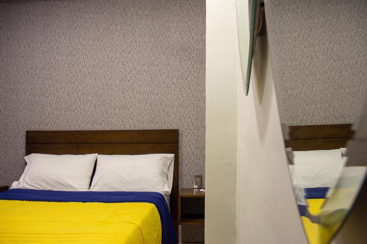 Hotel Boutique Charlotte Arandas Zewnętrze zdjęcie